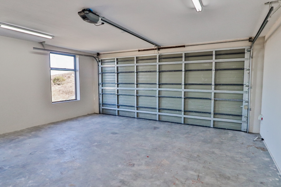 3 Bedroom Property for Sale in Shark Bay Estate Western Cape